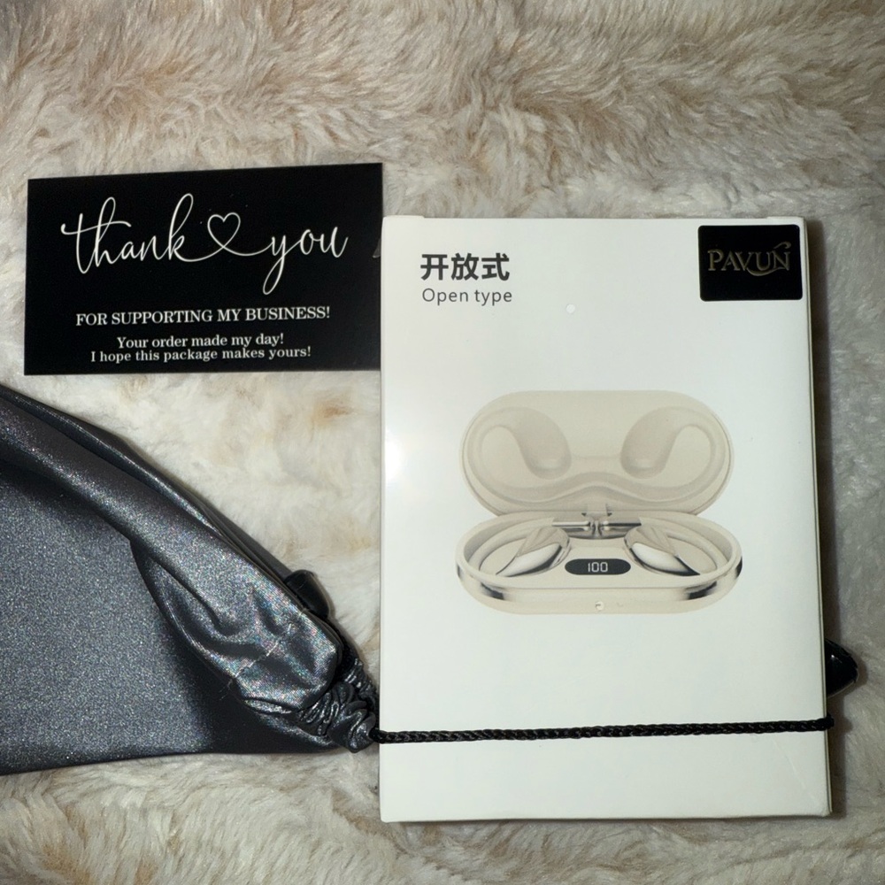 Paxun Wireless Earbuds in Black